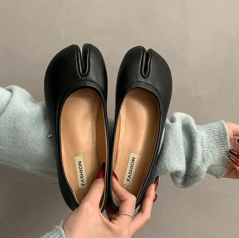 Lucy Tabi Split Toe Shoes
