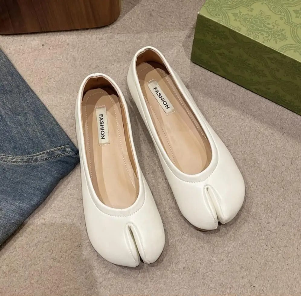Lucy Tabi Split Toe Shoes
